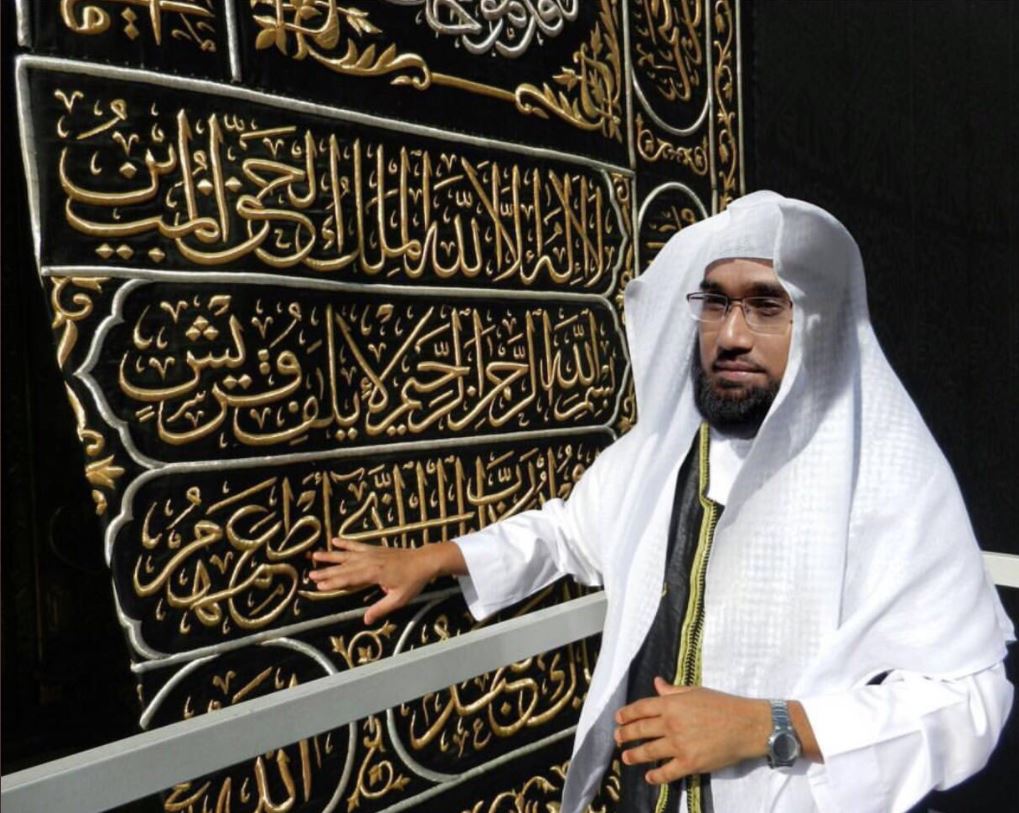 "مختار عالم"
