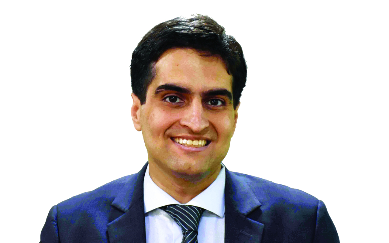 "ديفيش مامتاني"