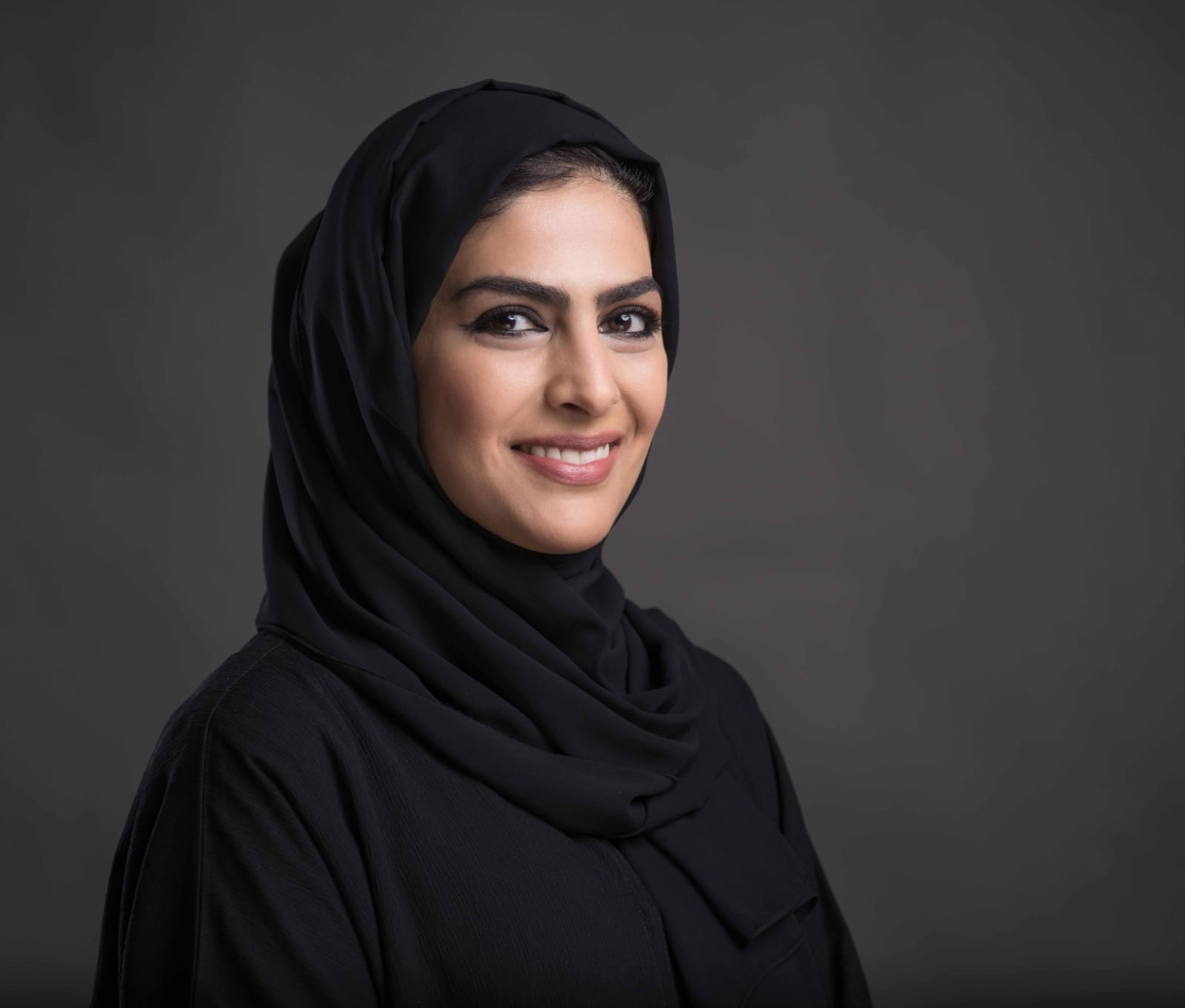 «طرق دبي» تعيد تدوير 36 ألف قطعة ملابس عبر مبادرة «كسوة خير»