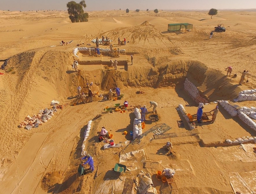 من ساروق الحديد إلى «إكسبو»