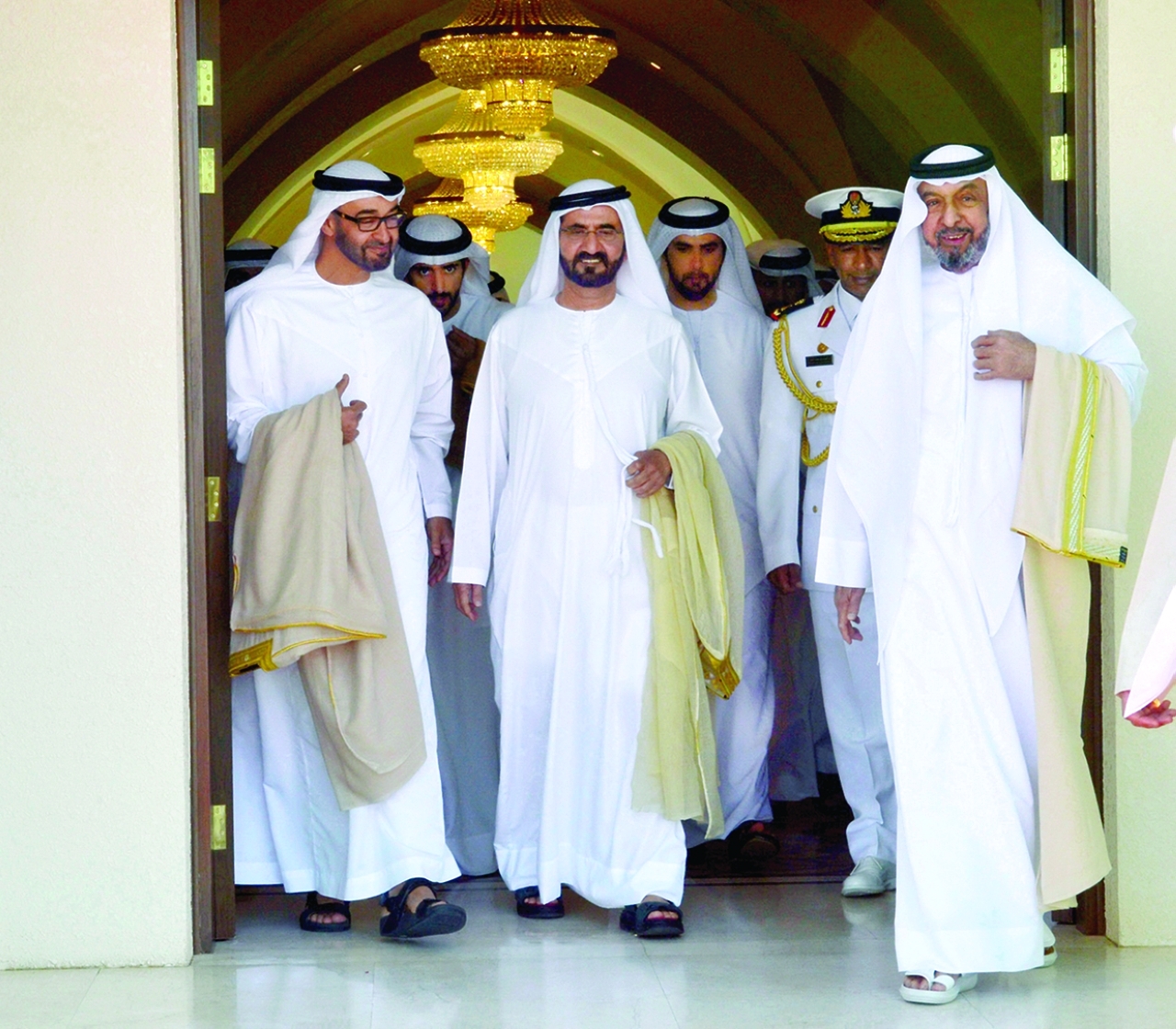 الإمارات في نظر العالم  وطن للإنسانية ونموذج للتقدّم