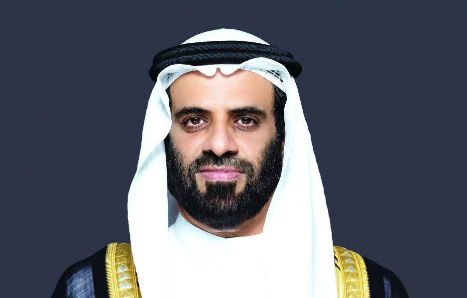 "حمد الرحومي"