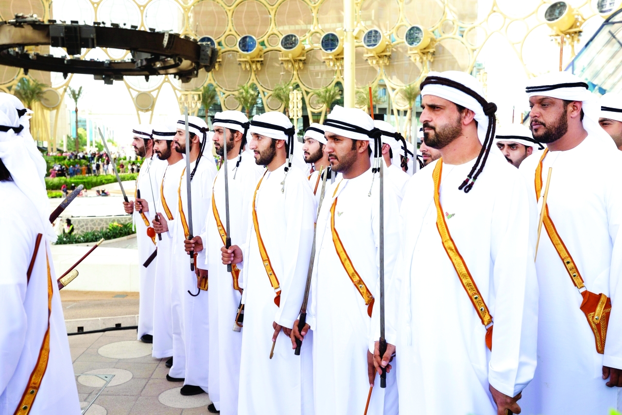 "عروض العازي احتفالا بعيد الاتحاد الـ50 | البيان"