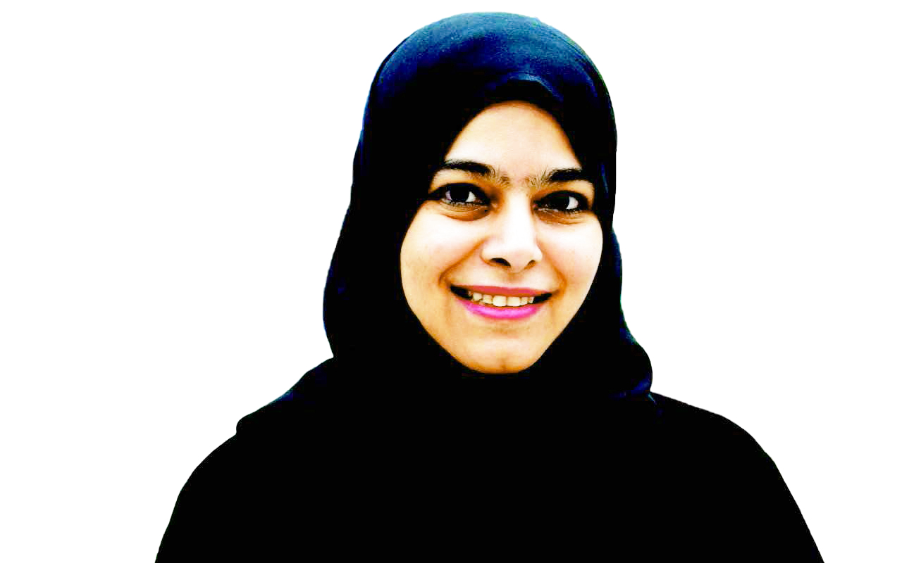 "فاطمة البريكي"