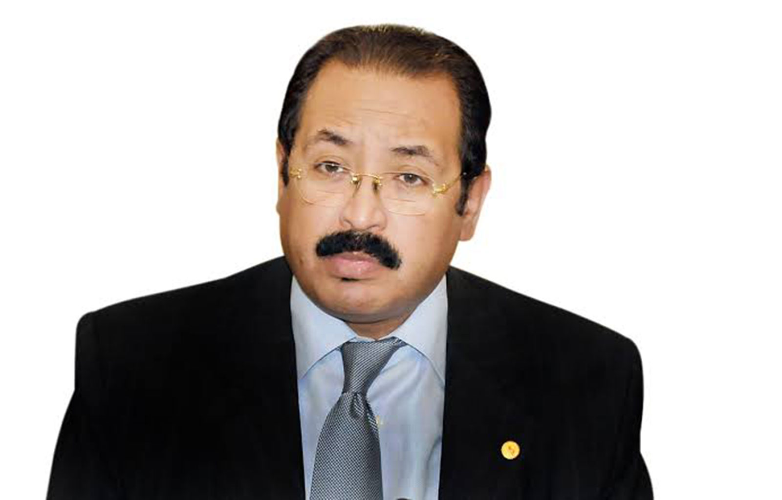 مصر.. وفاة الصحفي وخبير الشؤون الأفريقية هاني رسلان بكورونا