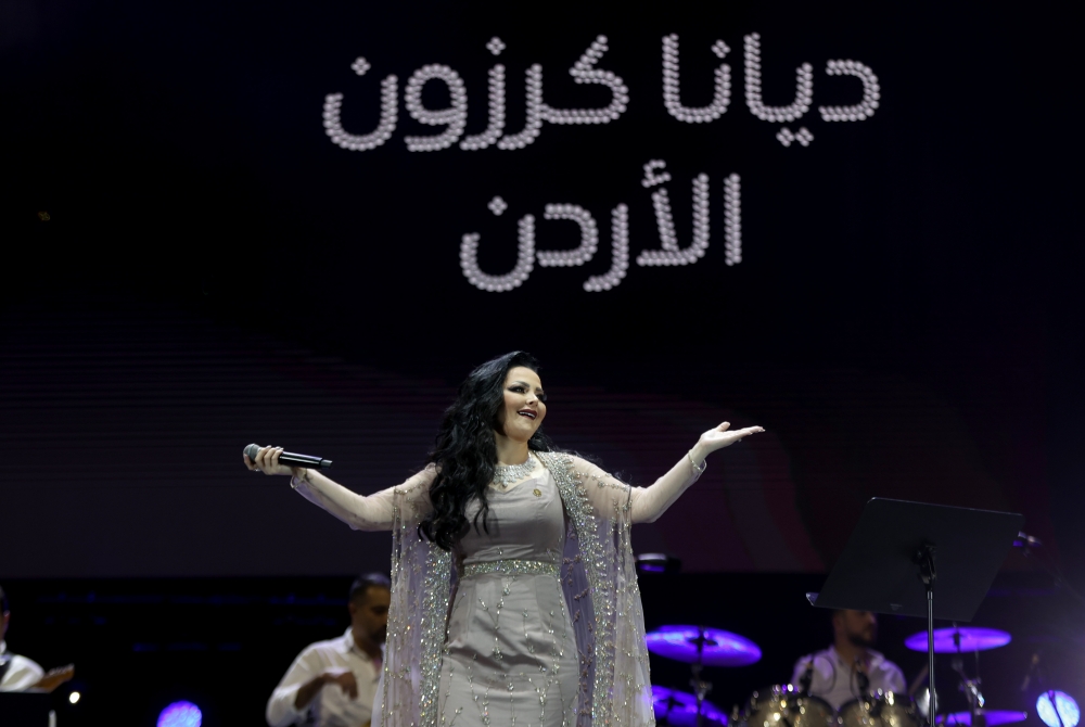 «الدنيا بتضحك» مع ديانا كرزون في إكسبو