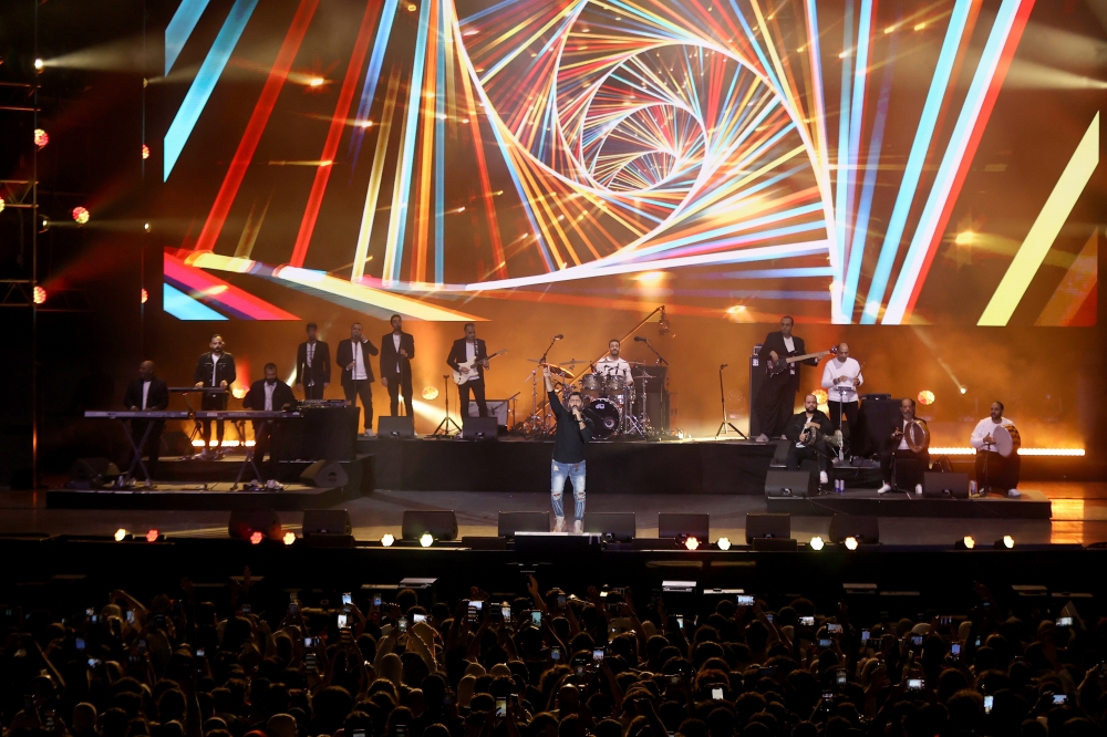 "حفل الفنان تامر حسني على مسرح اليوبيل | تصوير: سالم خميس"