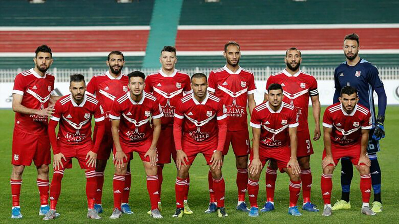 شباب بلوزداد يحسم قمّة الدوري الجزائري وينفرد بالصدارة