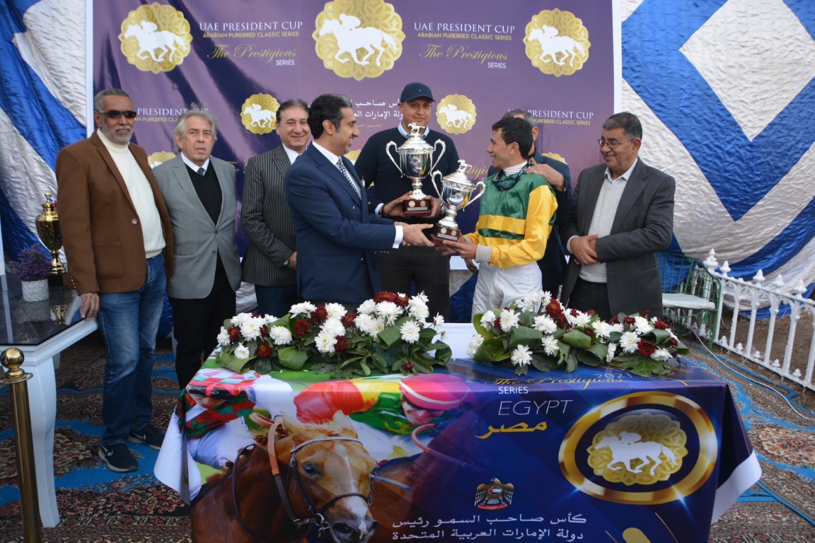 الجواد "جوهر سعفان" يحتفظ بلقب كأس رئيس الدولة للخيول العربية في مصر