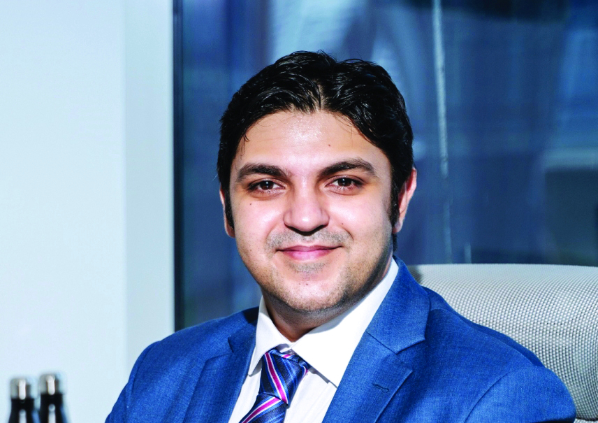 "فيجاي فاليشا"