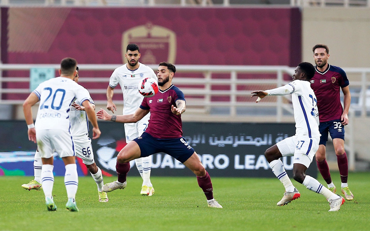 "جانب من مباراة الوحدة والنصر | البيان"