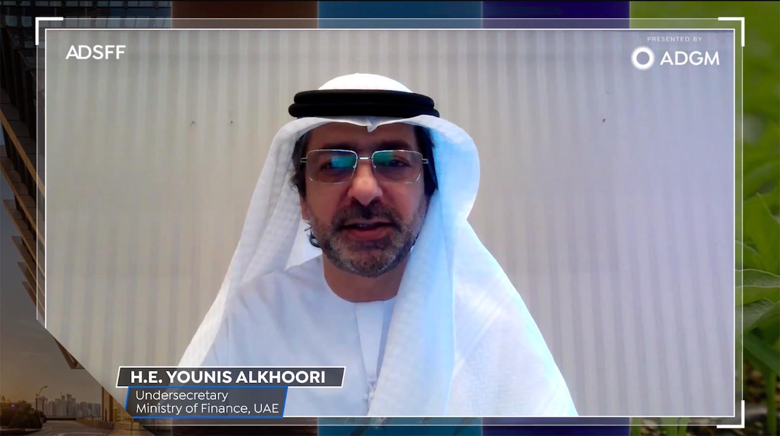 سوق أبوظبي العالمي أول مركز مالي عالمي «محايد للكربون»