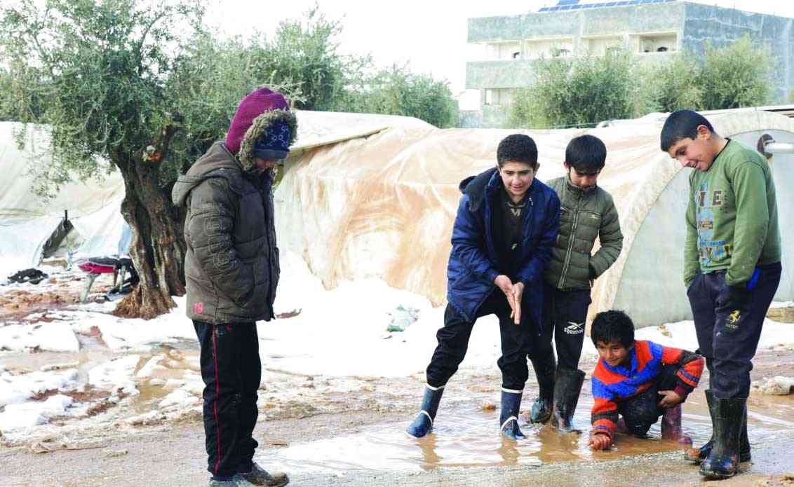 سوريا.. أطفال يكبرون  في عراء الشتاء