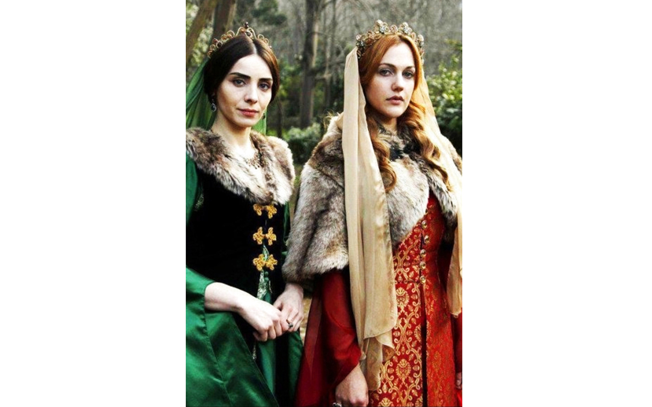 "من مسلسل حريم السلطان"