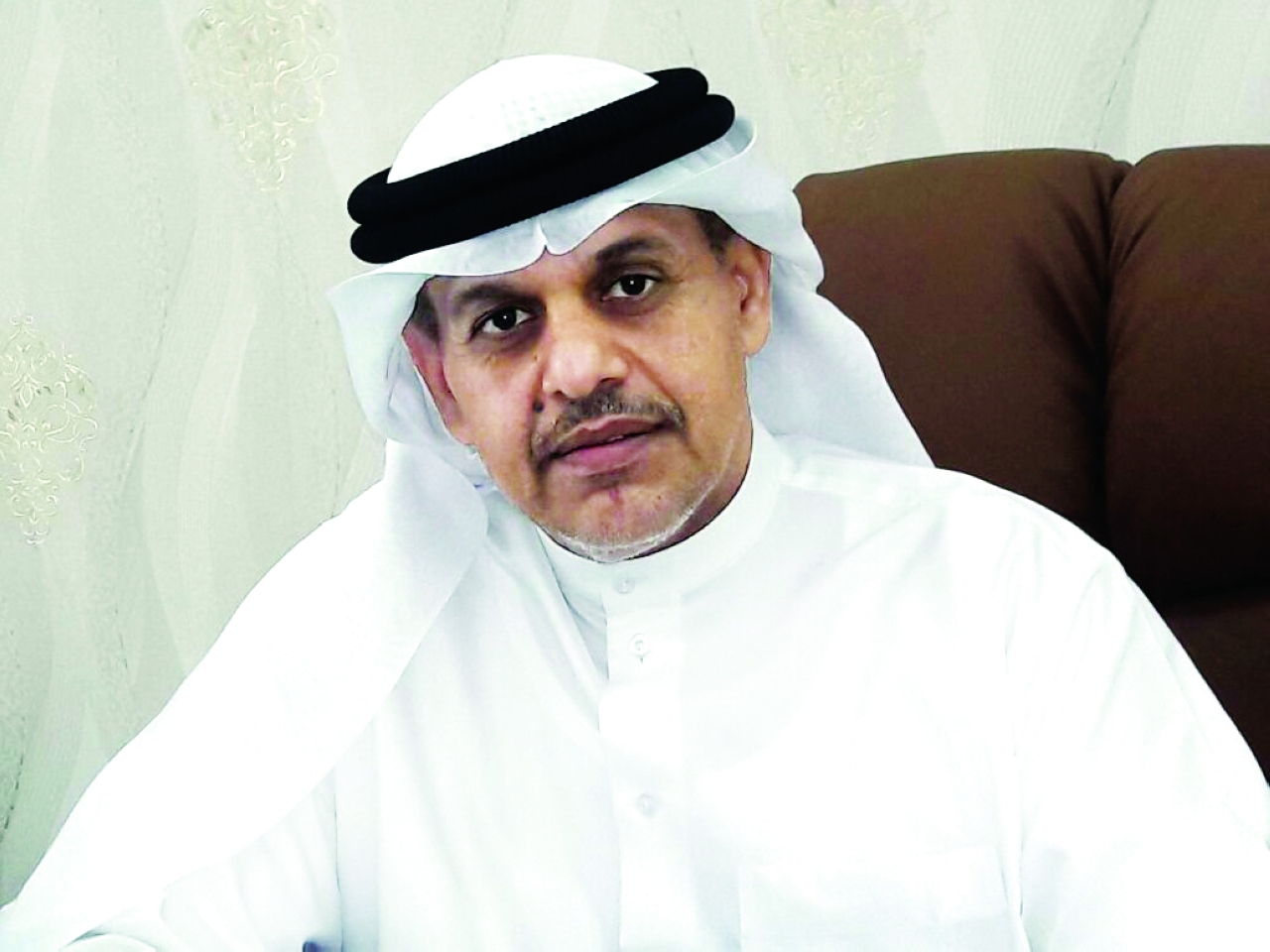 "عيسى بولحيول"