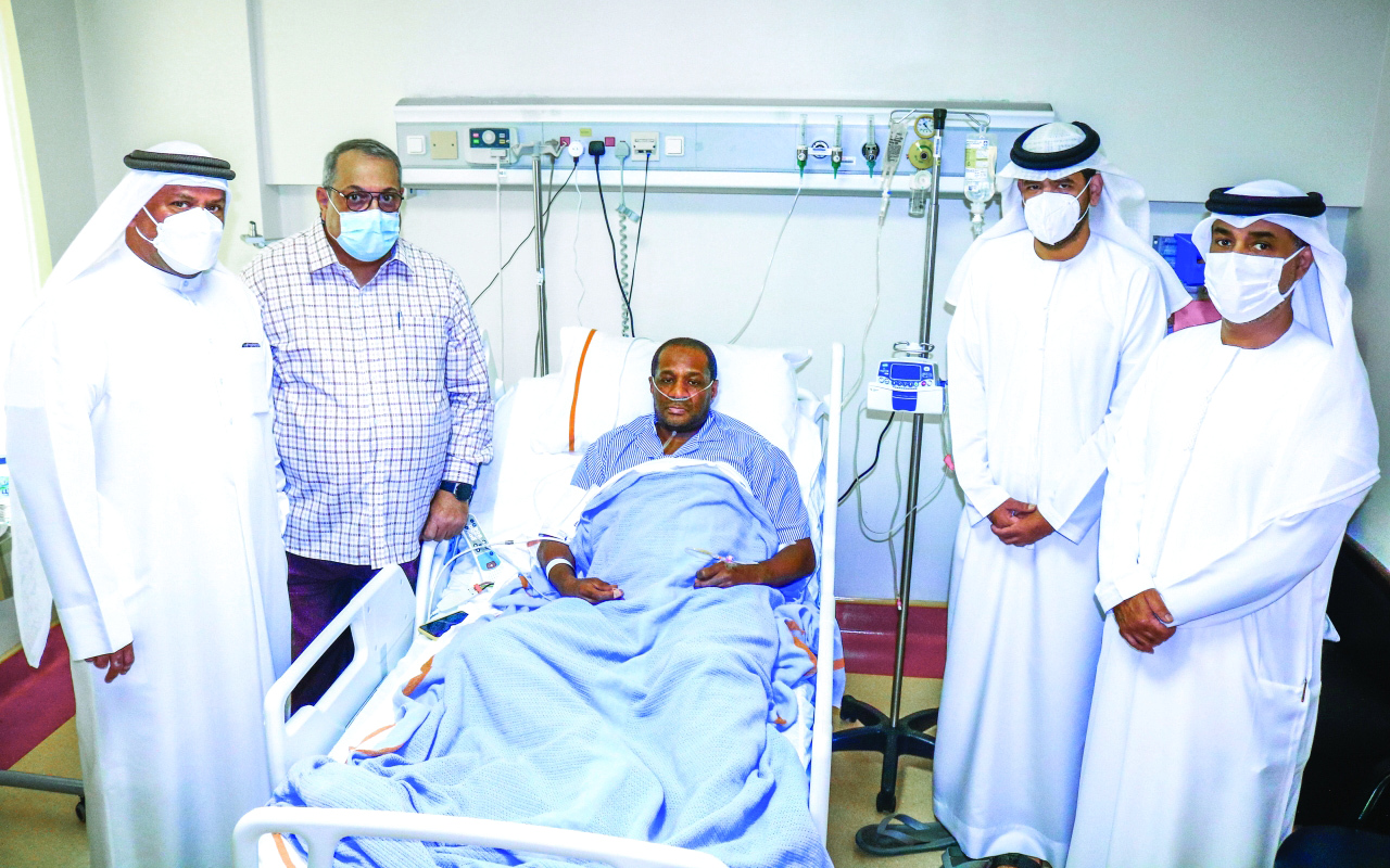 "الحوري والحساوي والمهيري والنمر خلال زيارة فهد خميس | تصوير: عبد الله المطروشي"