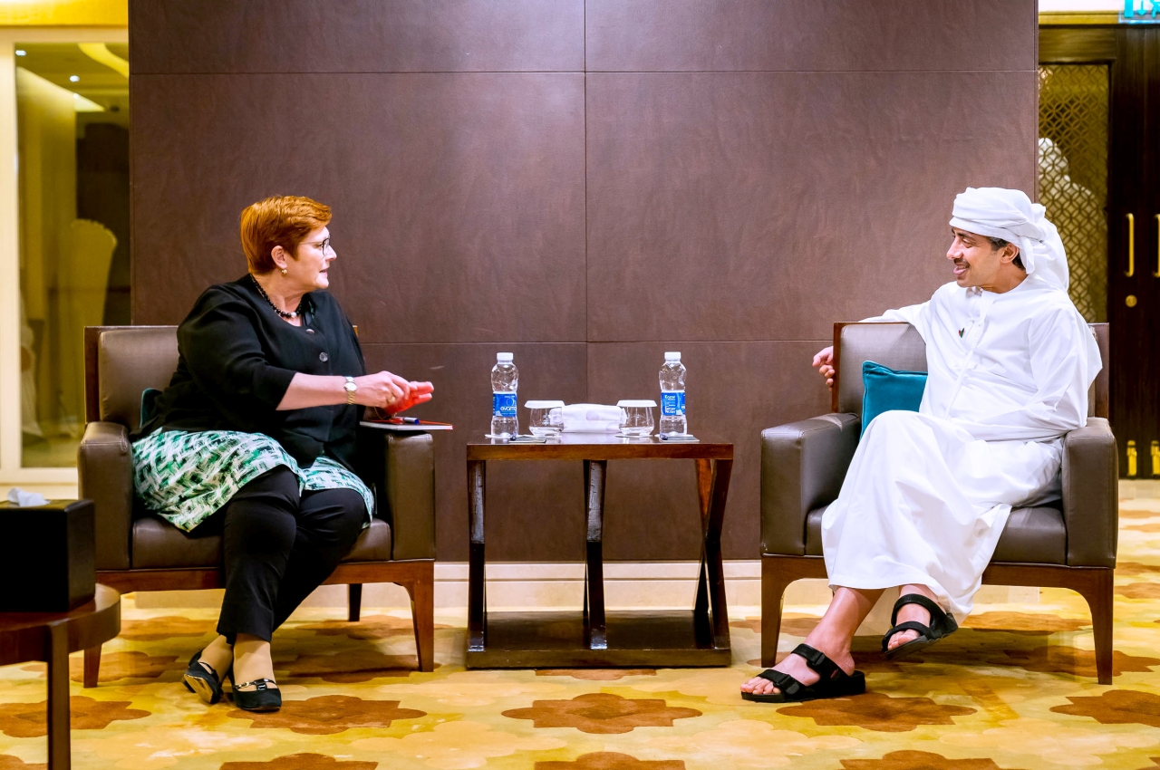 عبد الله بن زايد يبحث ووزيرة خارجية أستراليا المستجدات الإقليمية والدولية