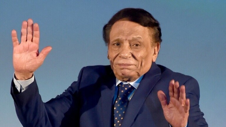 شقيق عادل إمام يعلق على شائعات وفاة الزعيم