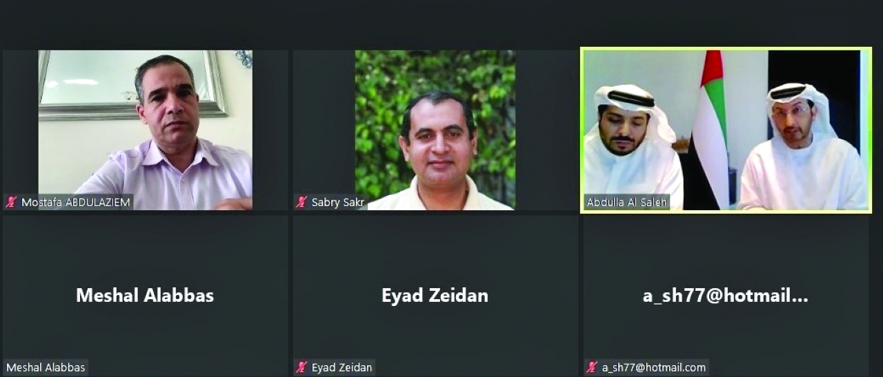 الاقتصاد: مخزون القمح والدقيق يكفي لفترة طويلة