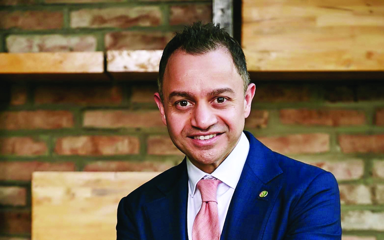 "عدنان شلوان"