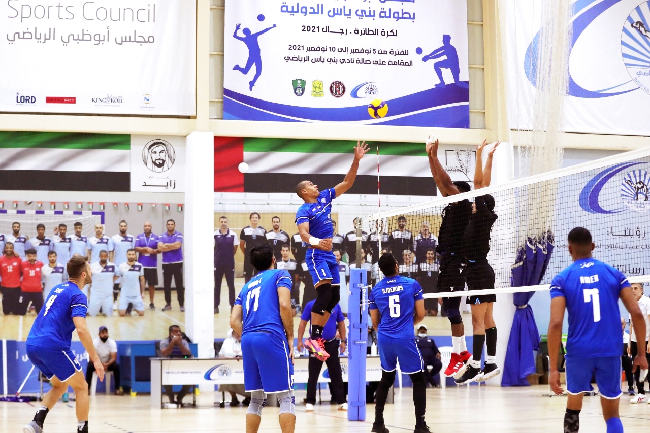 "جانب من مواجهة سابقة بين الفريقين | البيان"