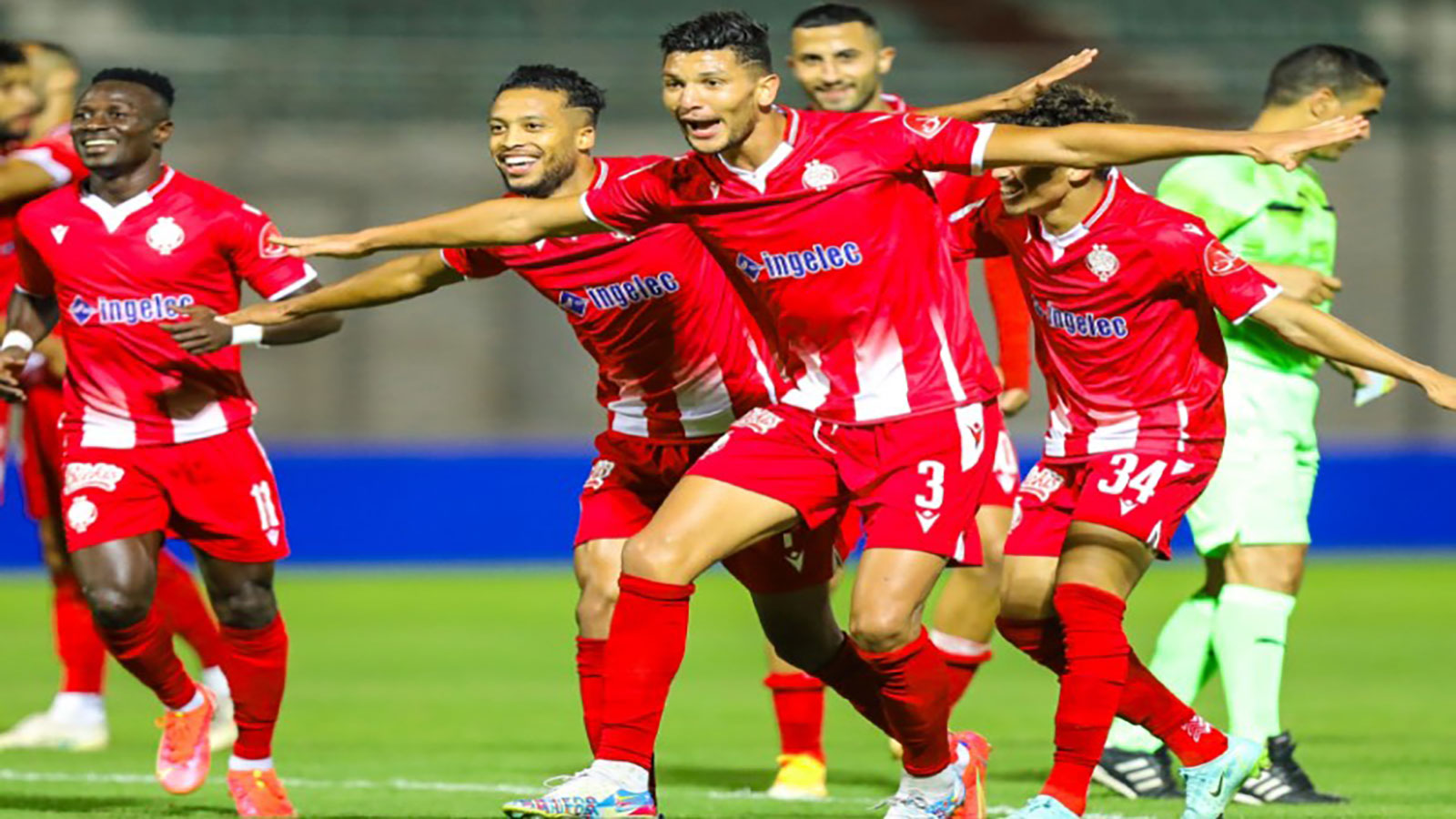 الوداد يعود للانتصارات على حساب المحمدية ويعزّز صدارته للدوري المغربي