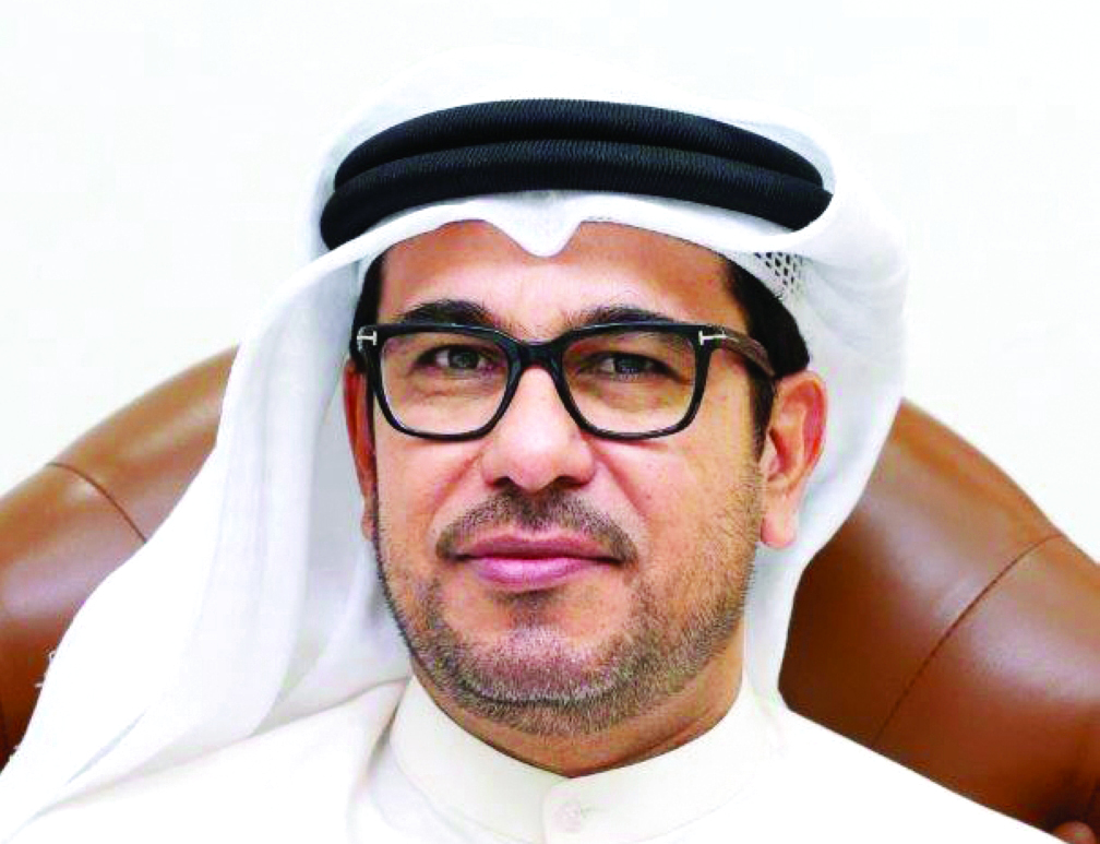 "علي الحوسني"