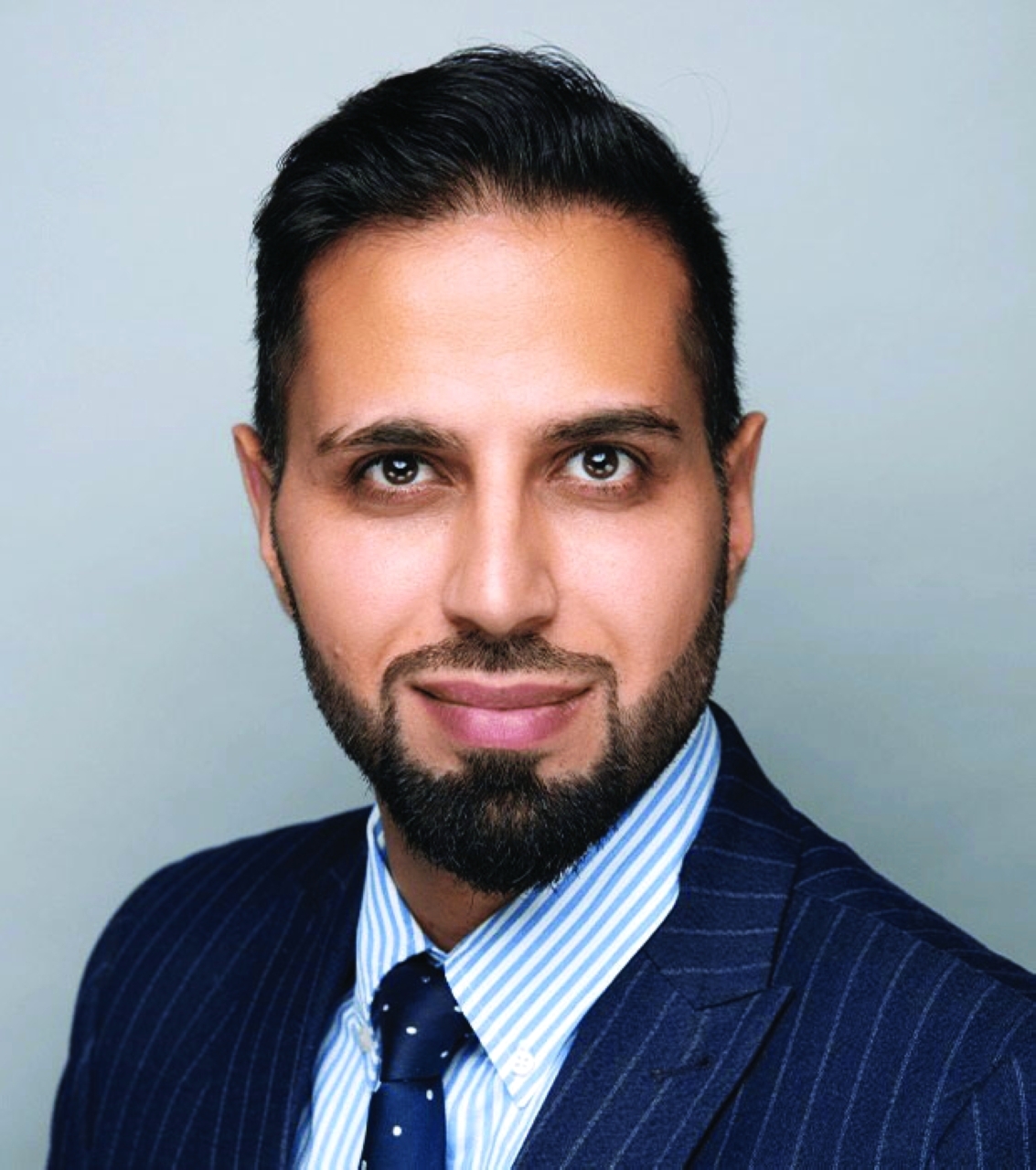 "» نافيد إقبال"