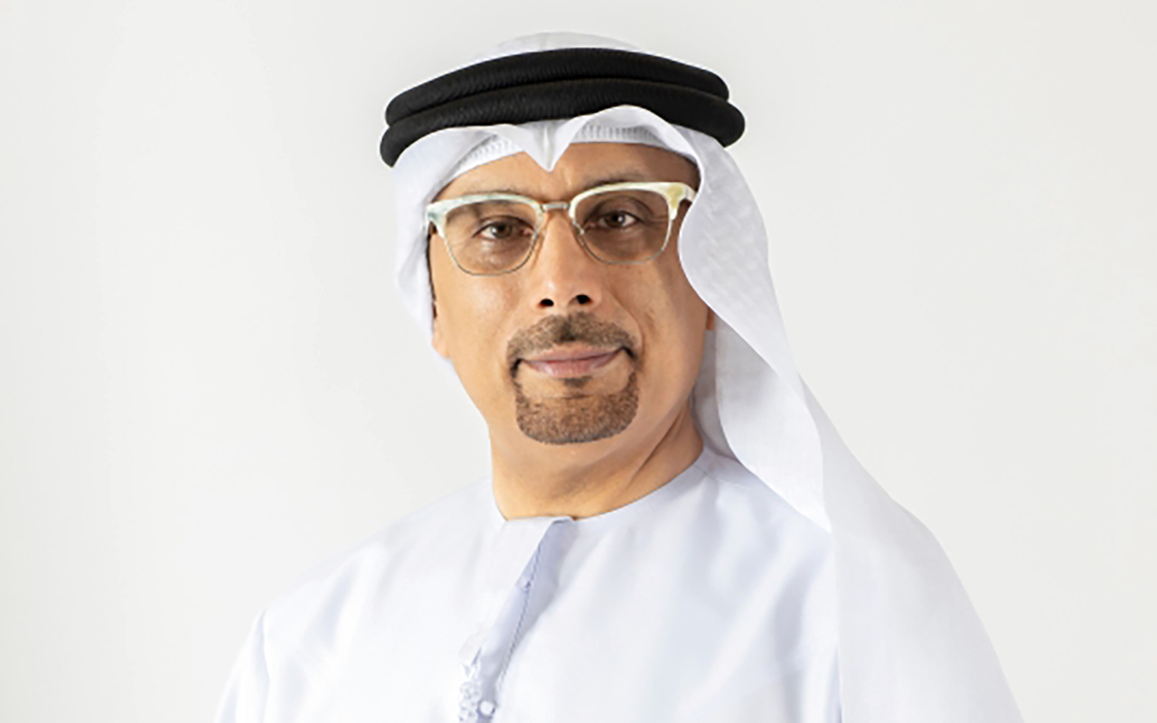 "عبداللطيف الشامسي"