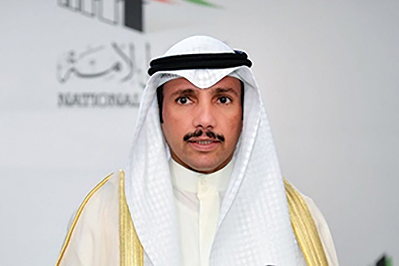 الغانم ينزع فتيل أزمة مكافآت كأس الاتحاد الكويتي