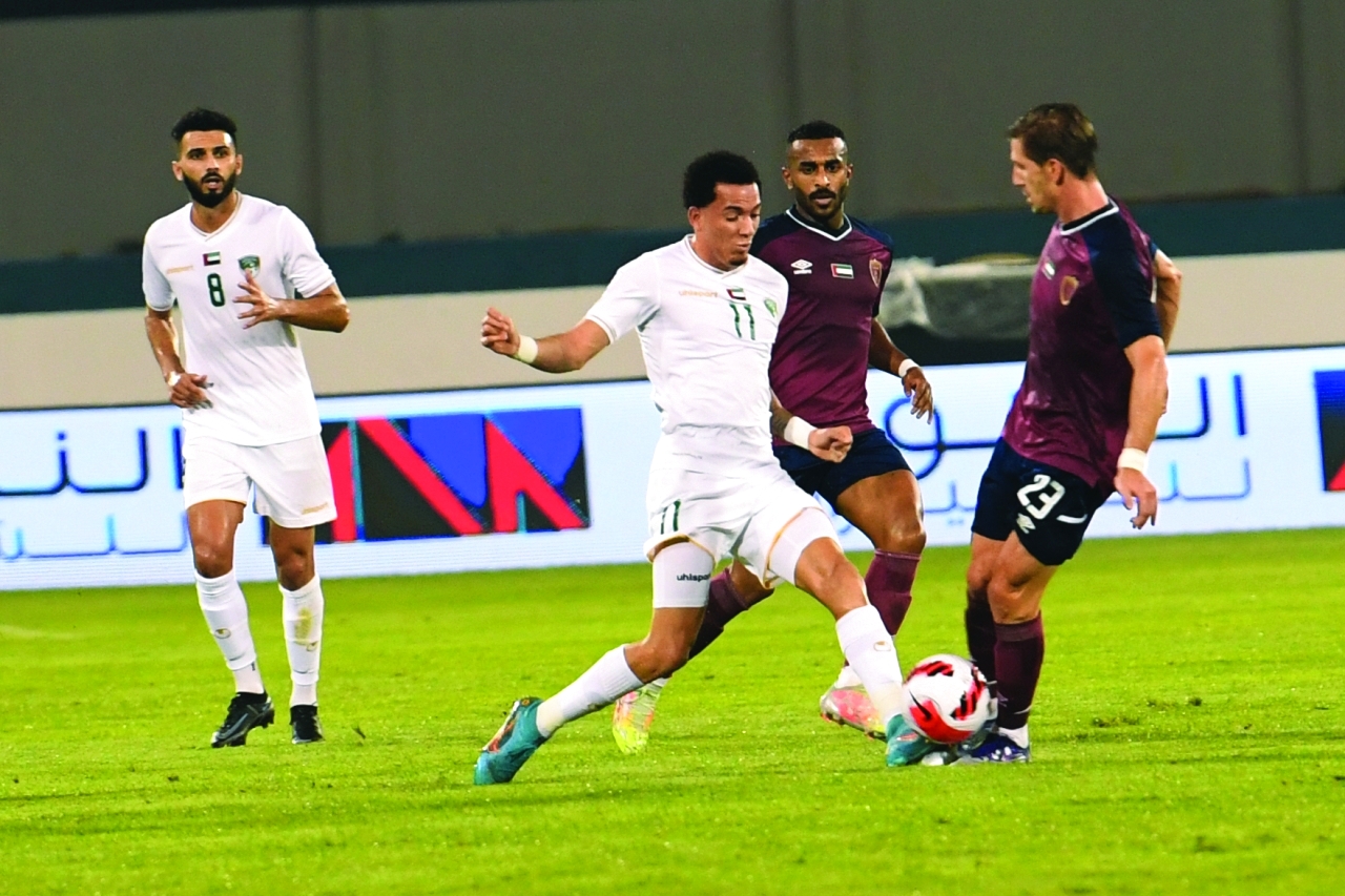الوحدة يسترد الوصافة  بـ«رباعية الصقور»