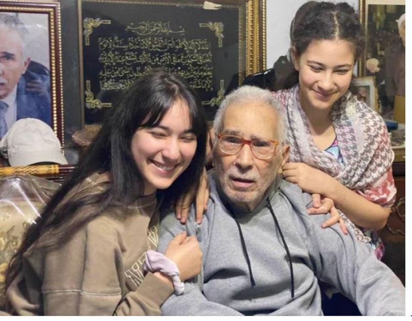 عبد الرحمن أبوزهرة يجري جراحة عاجلة اليوم وابنه يطلب الدعاء