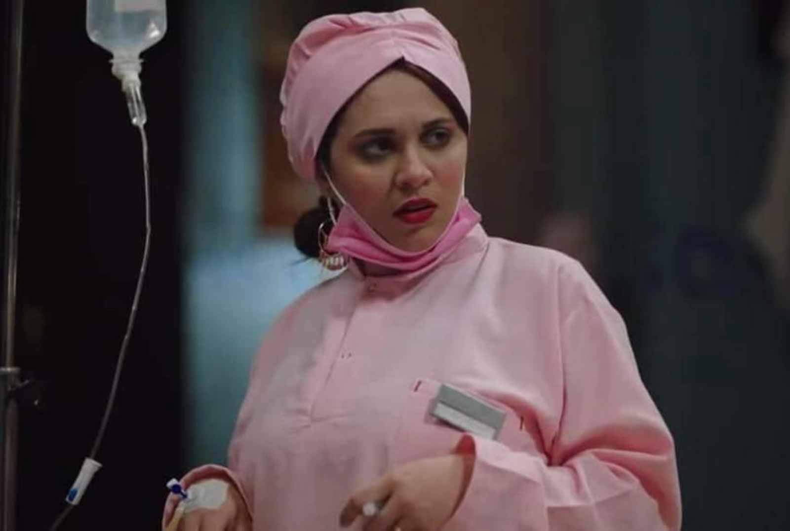 الفنانة رحمة أحمد ترد على اتهامها بإهانة مهنة التمريض