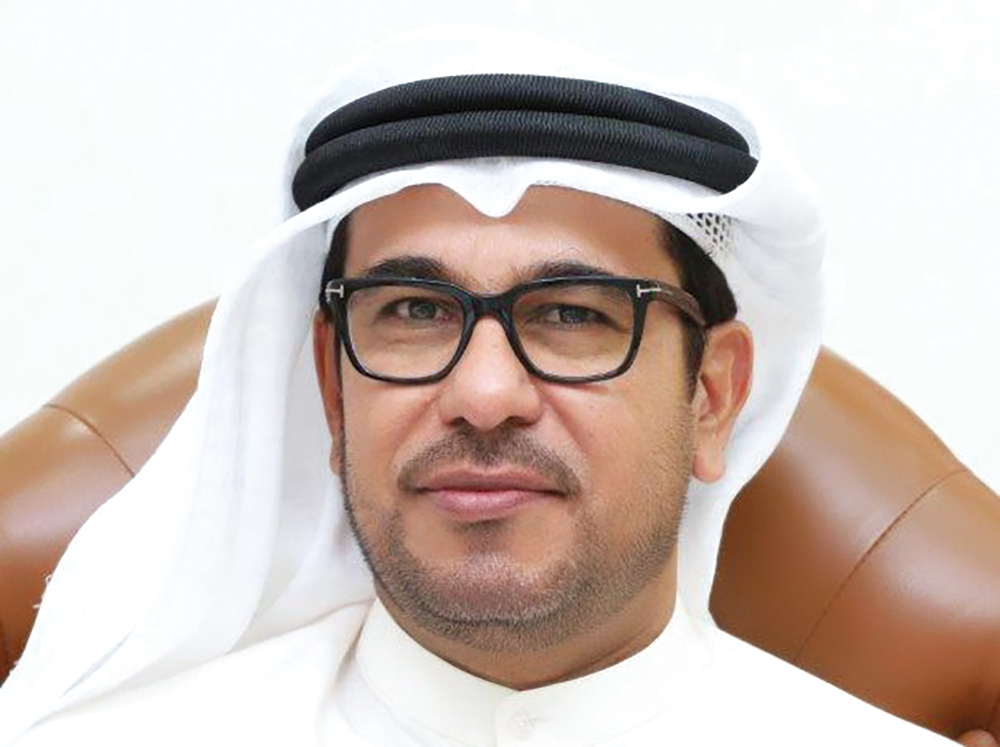"علي الحوسني"