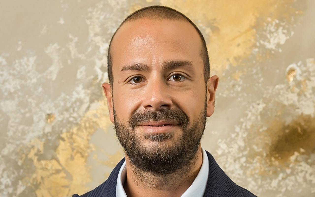 "ستيفانو بيزيني"