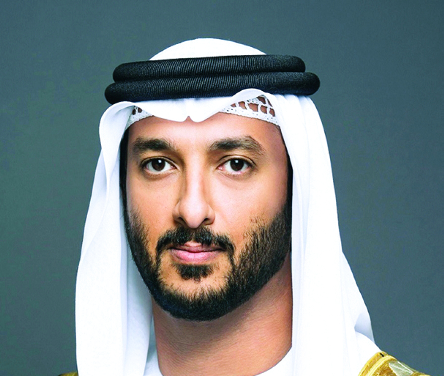 "عبدالله بن طوق"