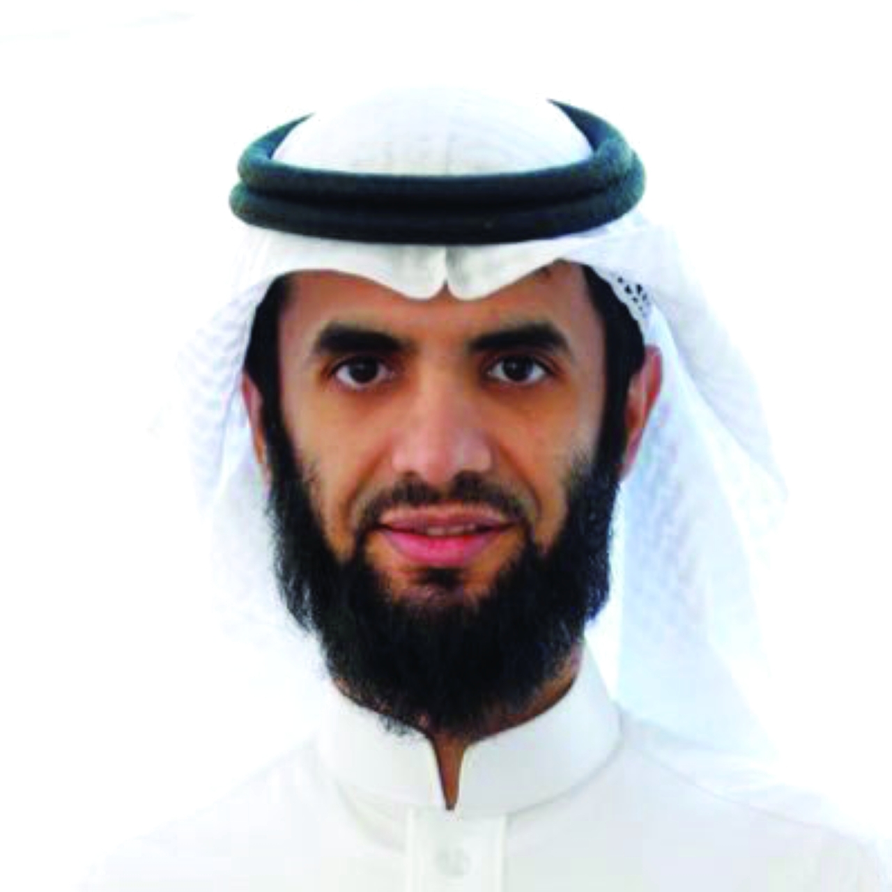 "عبد العزيز الحمادي"