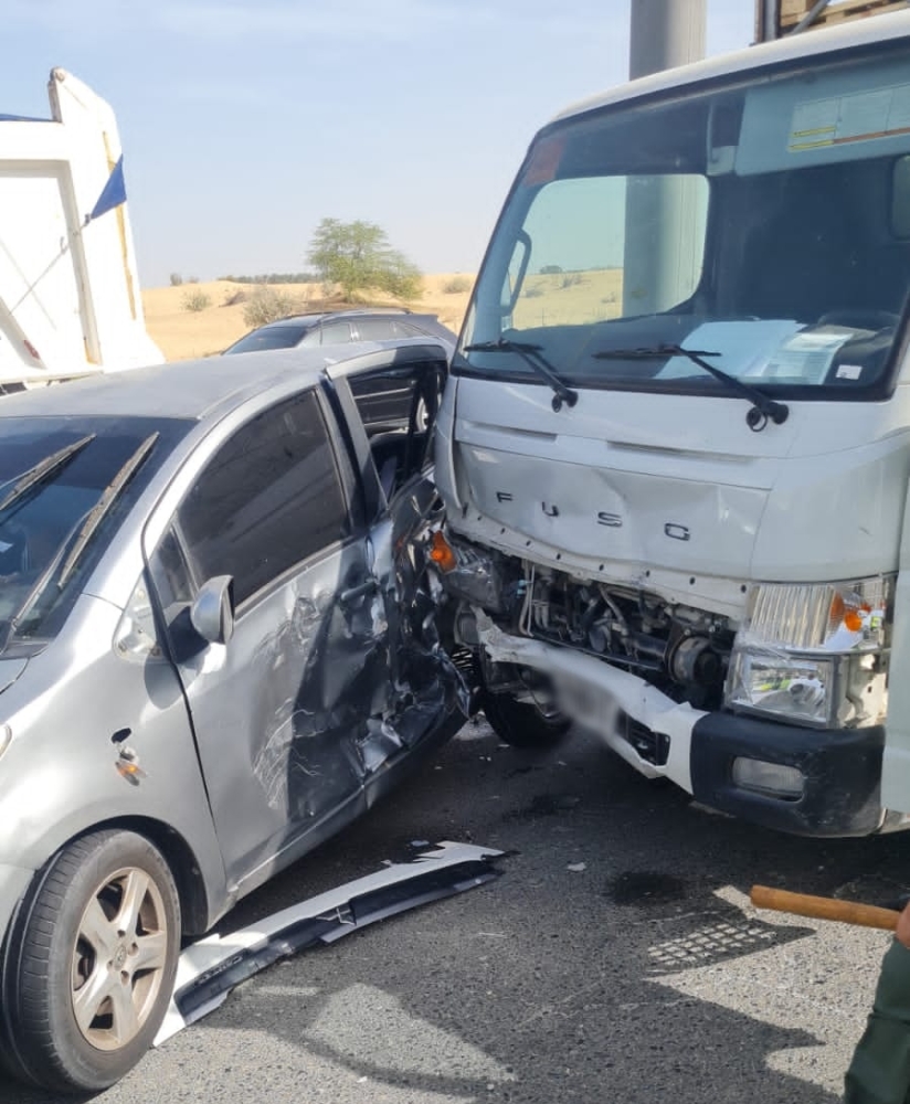 وفاة شخصين وإصابة آخرين حالتهما بليغة في حوادث متفرقة بدبي