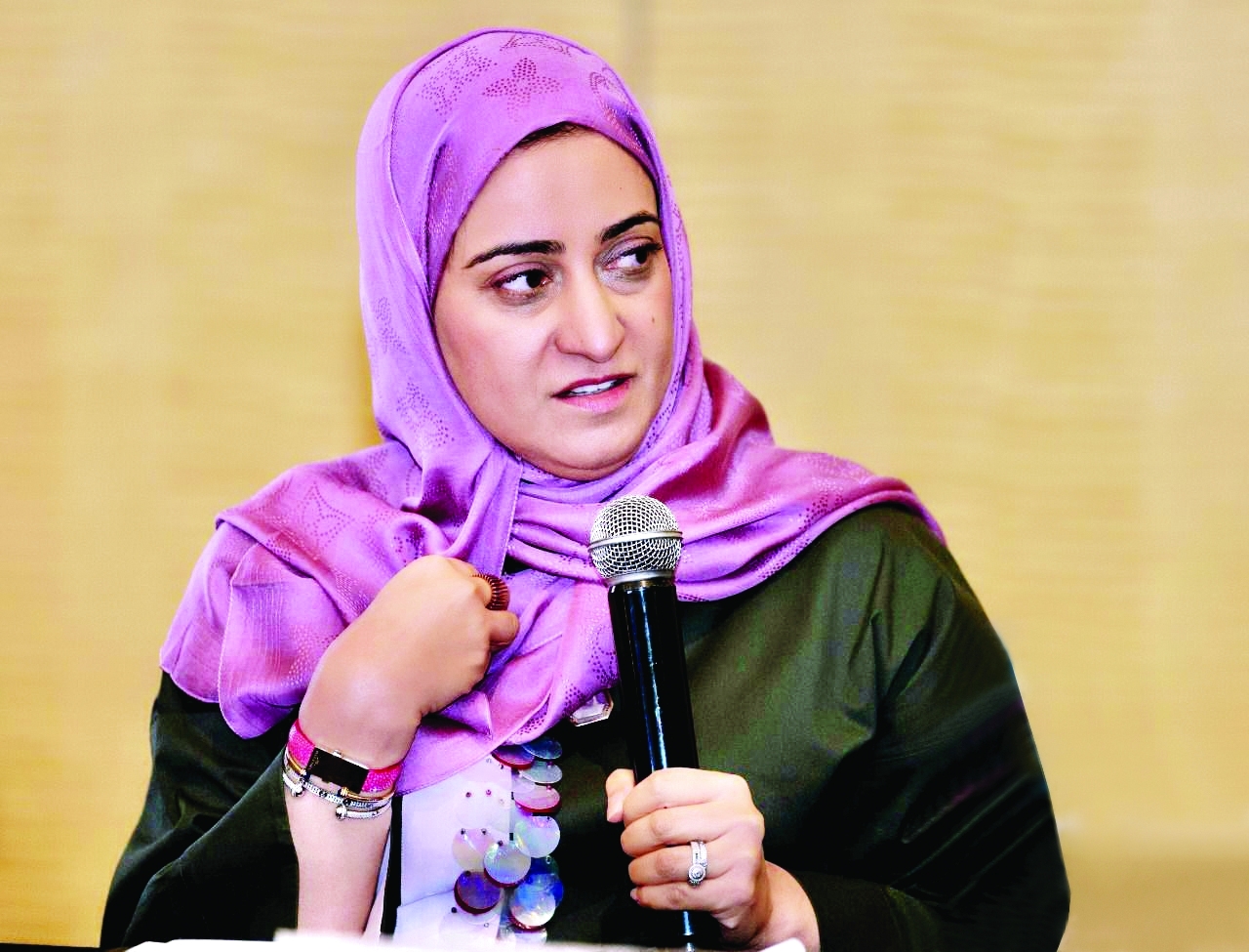 "وفاء سليمان"