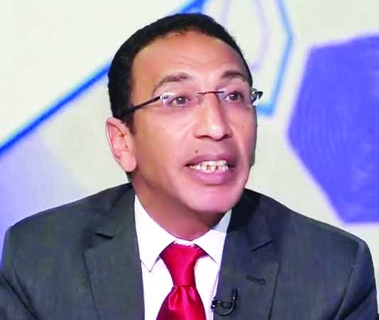 "علاء عزت"