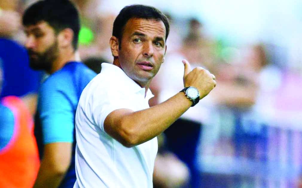 الإسباني خافيير كاييخا يقترب من تدريب النصر