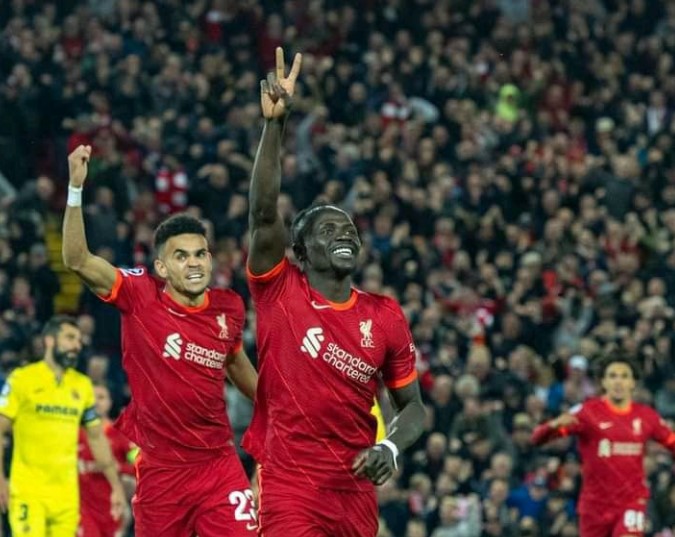 أحداث مؤسفة في لقاء ليفربول وفياريال في دوري الأبطال