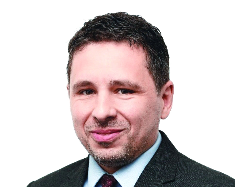 "كريم مورسيا"