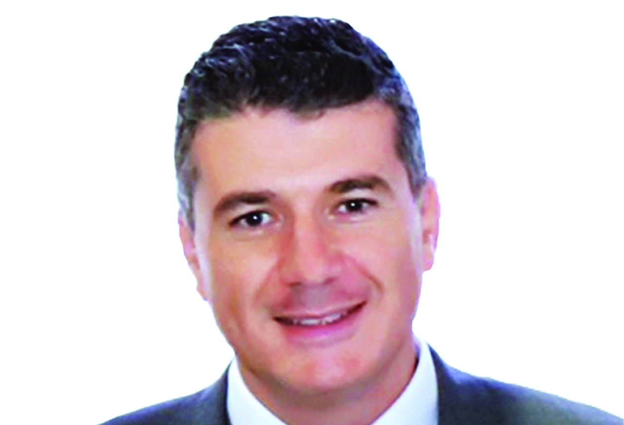 "عيسى عطايا"