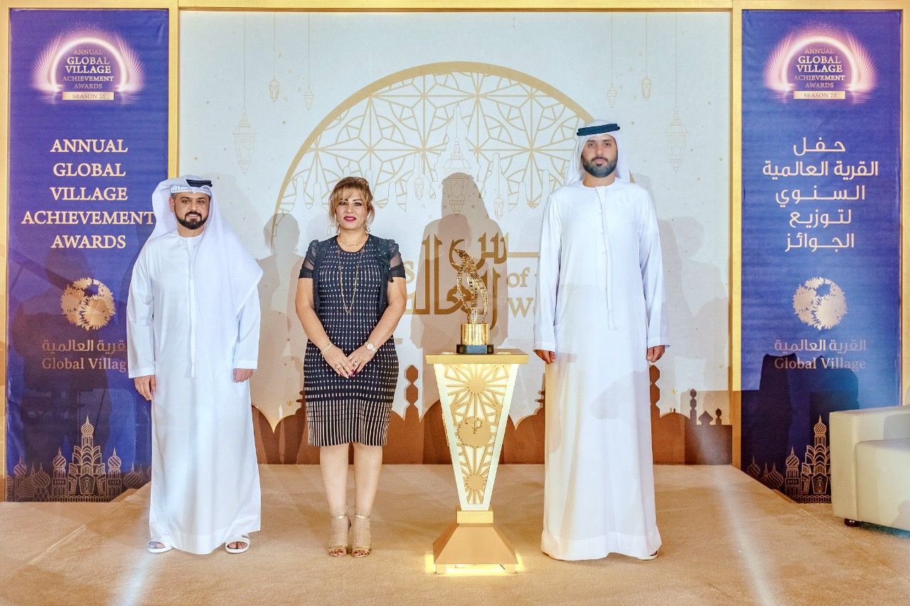 "البيان" تفوز بأفضل تغطية إعلامية لفعاليات القرية العالمية  للموسم الـ26