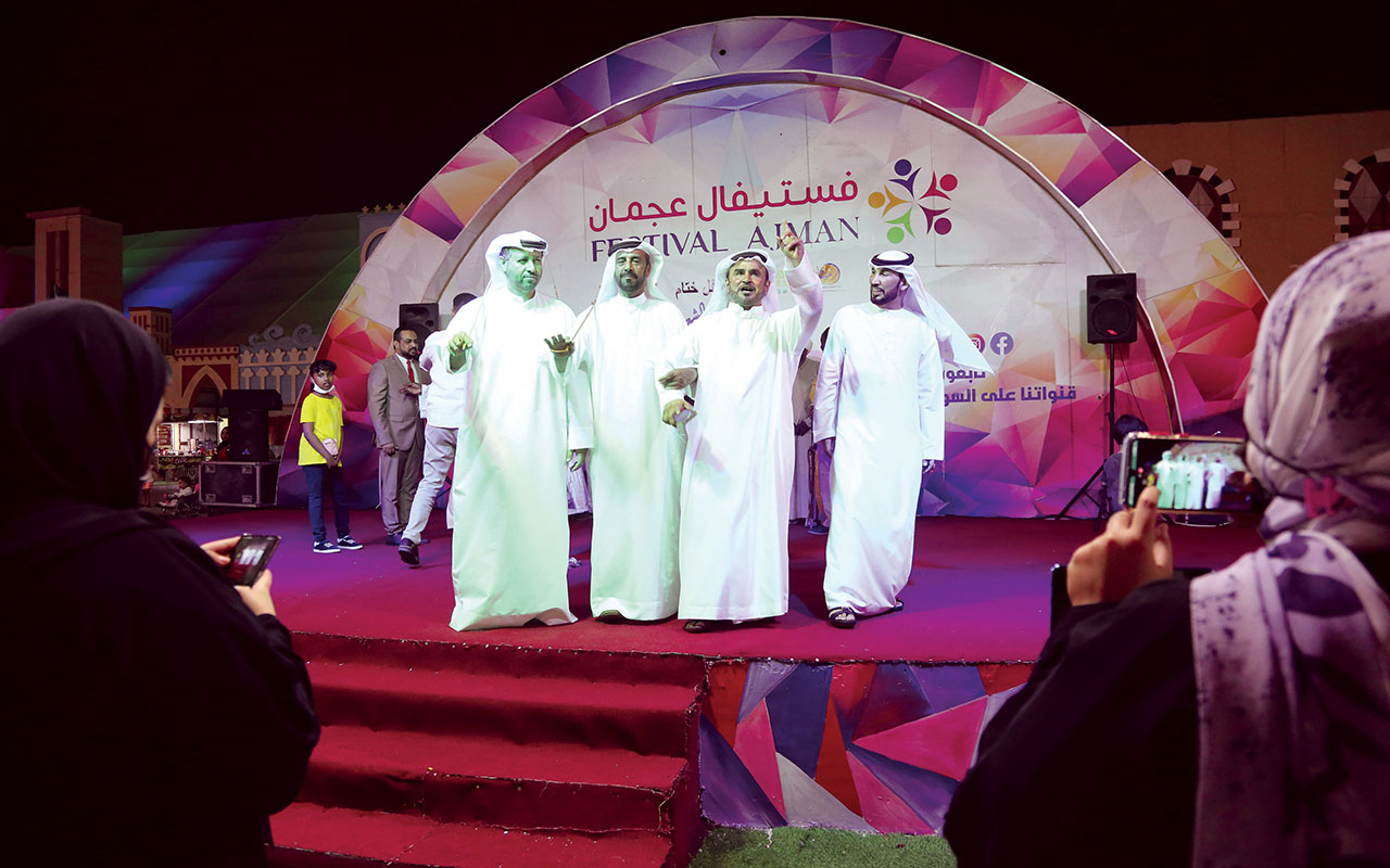 "حفل اختتام مهرجان رمضانيات الشعوب قرية المهرجان بمنطقة الجرف الصناعية | تصوير: غلام كاركر"