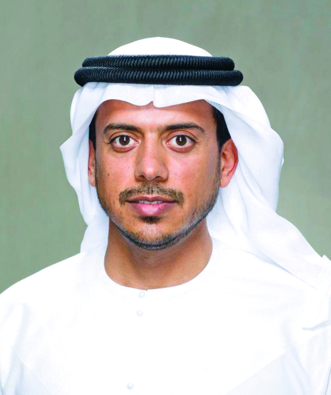 "سلطان بن طحنون"