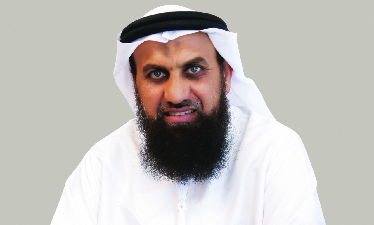 "هاشم القيواني"