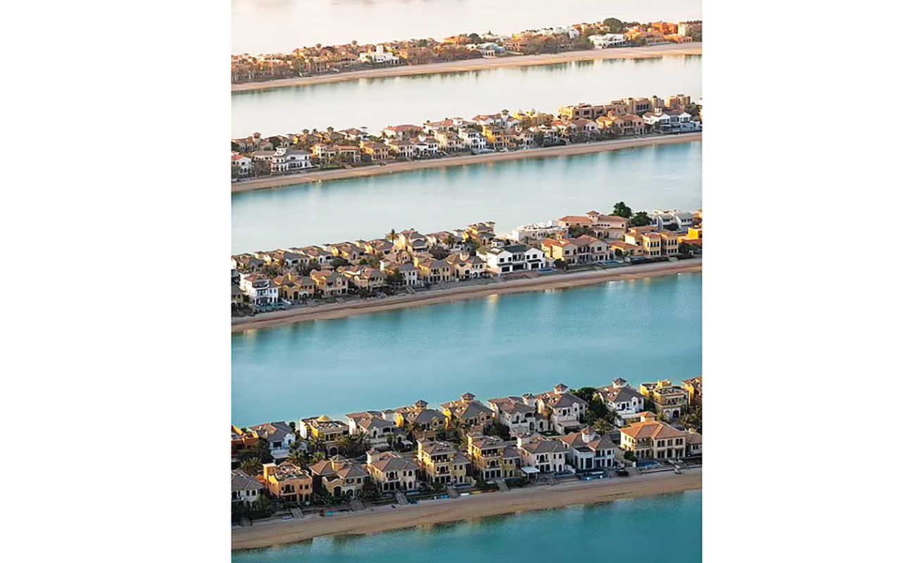 "مجمع «النخلة» السكني في دبي"