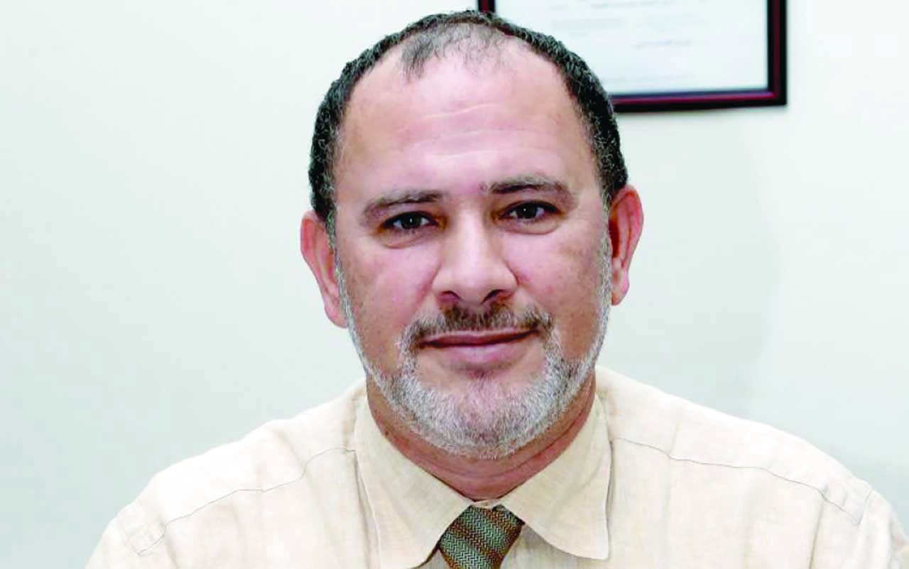 "حسين آل رحمة"